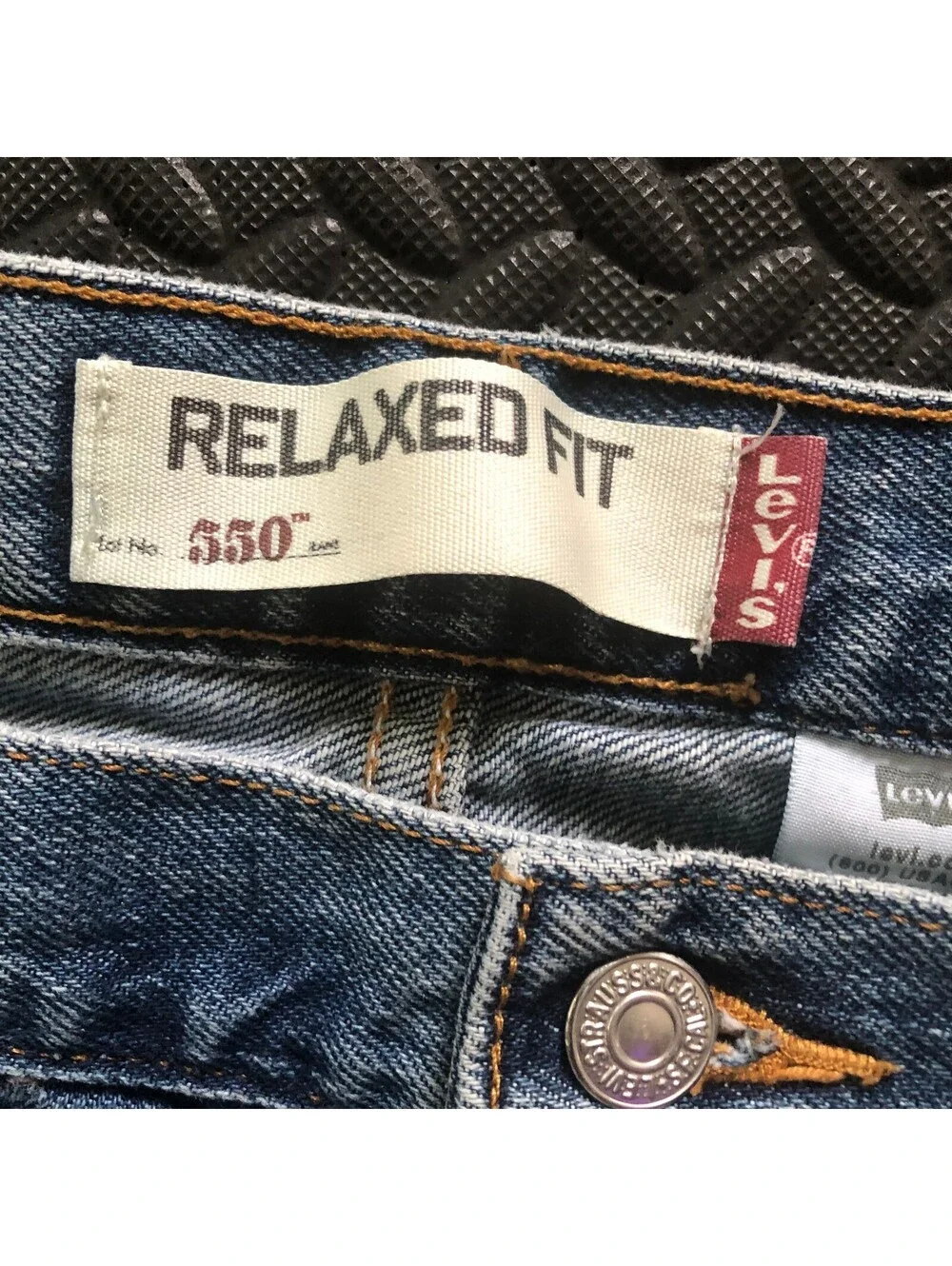 Levis these preloved
